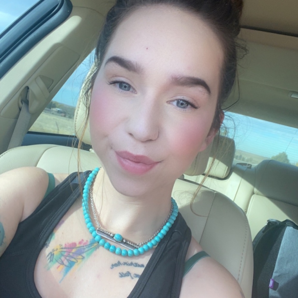 Meet your Posher, Sheyenne